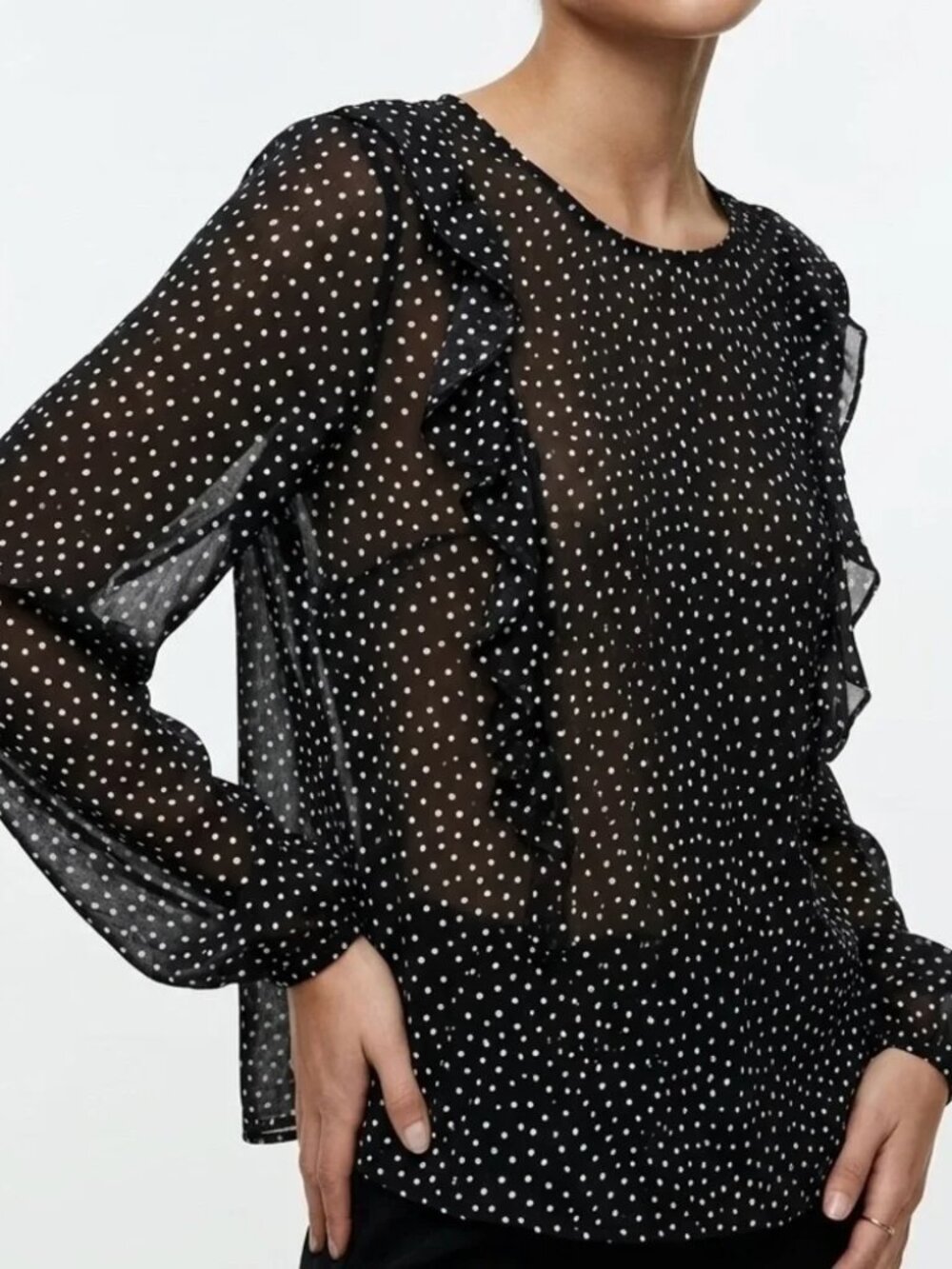 LIKE NEW! Cabi "Sinatra" Black and White Polka Dot Blouse Size Large